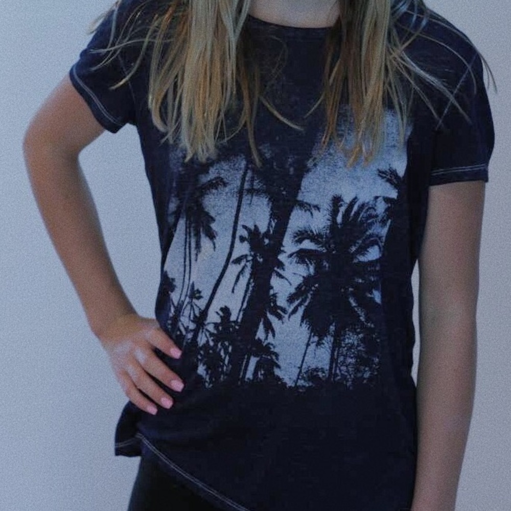 AE t shirt